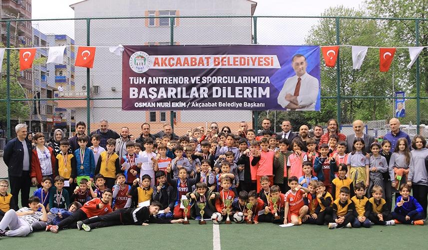 Akçaabat'ta ilkokullar arası turnuva sona erdi