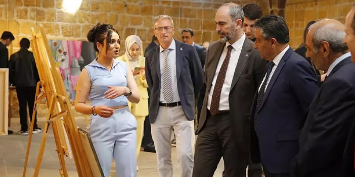 "Bayburt'un Tarihi ve Medeniyeti" resim sergisi açıldı