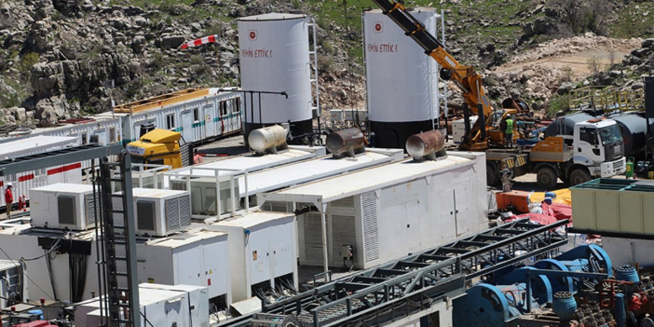 Şırnak'ta bu kuyudan günlük 15 bin varil petrol çıkacak