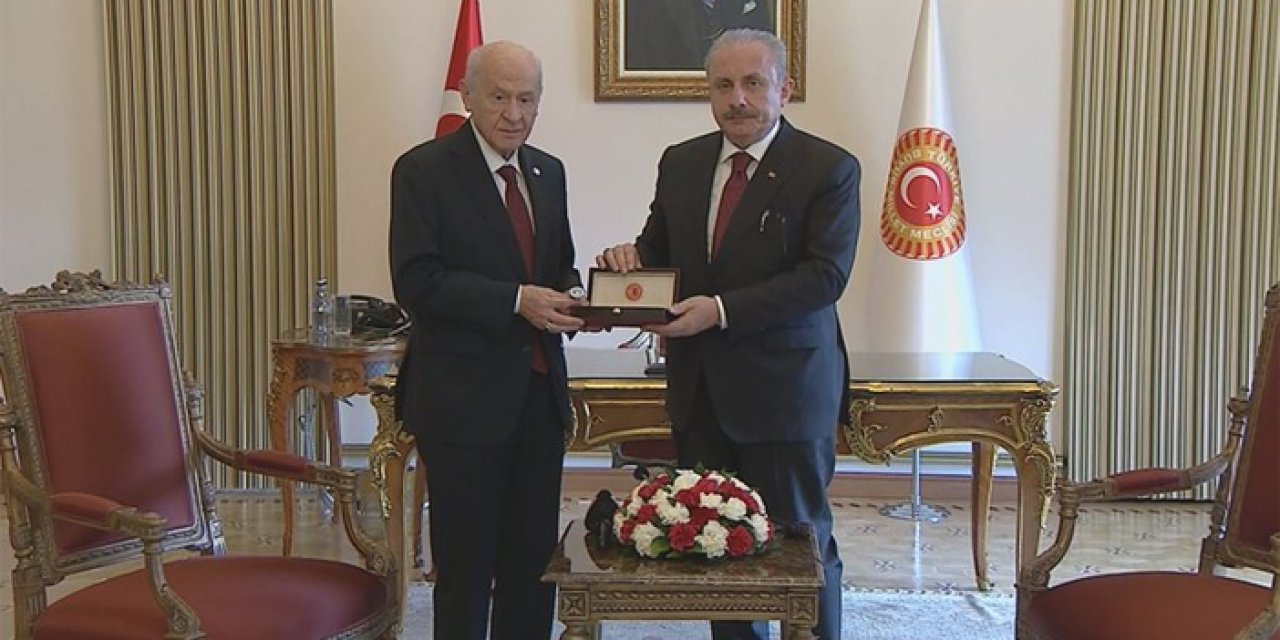 Devlet Bahçeli Meclis Başkanlığı görevini devraldı