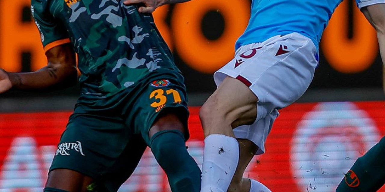 Alanyaspor'dan Trabzonspor maçı öncesi flaş karar! Çok sayıda futbolcu kadroya alınmadı