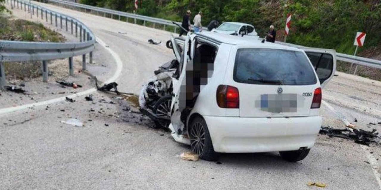 Ankara'da kafa kafaya çarpıştılar: 3 ölü, 4 yaralı