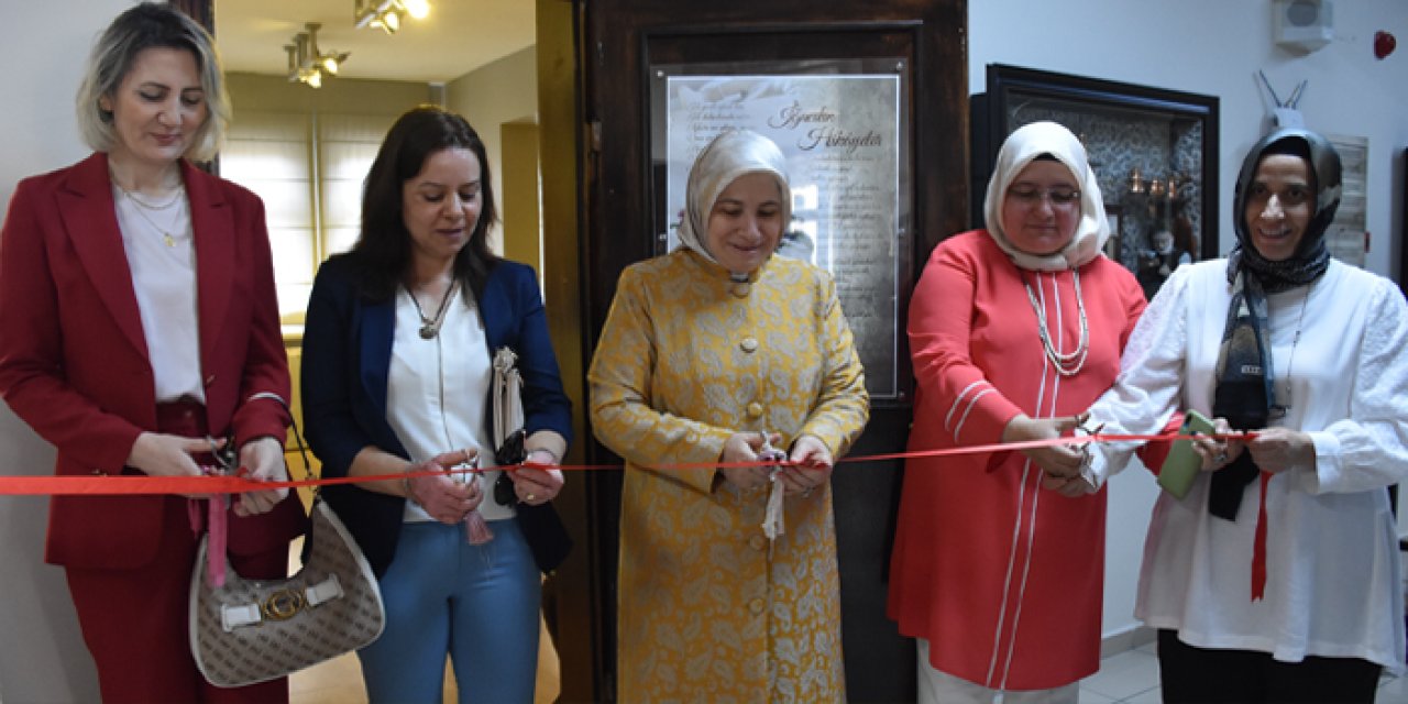 Trabzon'da "İğneden Hikayeler" sergisi açıldı