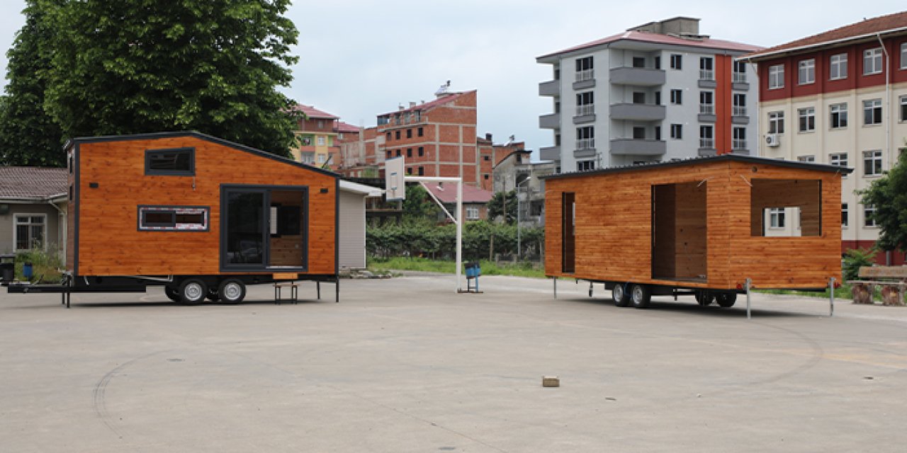 Rize'de öğrenciler taşınabilir ev üretiyor