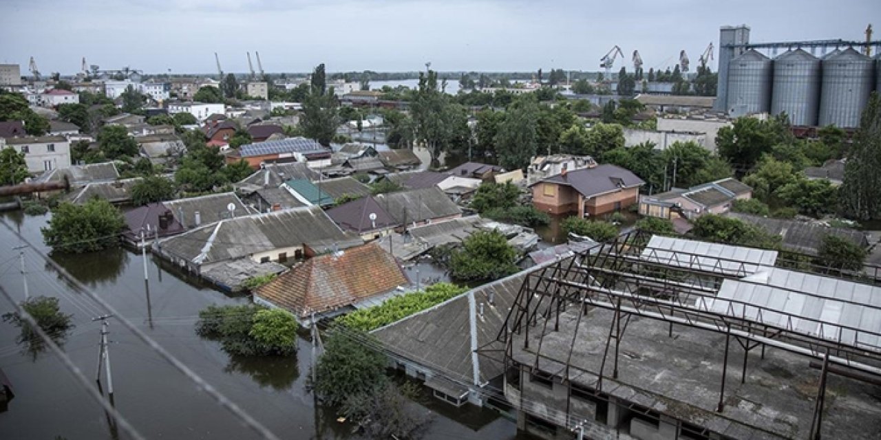 Ukrayna'da barajın vurulmasında can kaybı arttı
