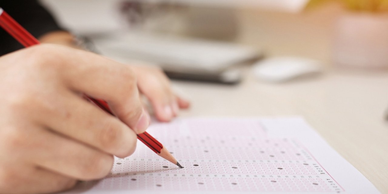 Üniversite sınava gireceklere kritik uyarı! ilk beş dakikaya dikkat