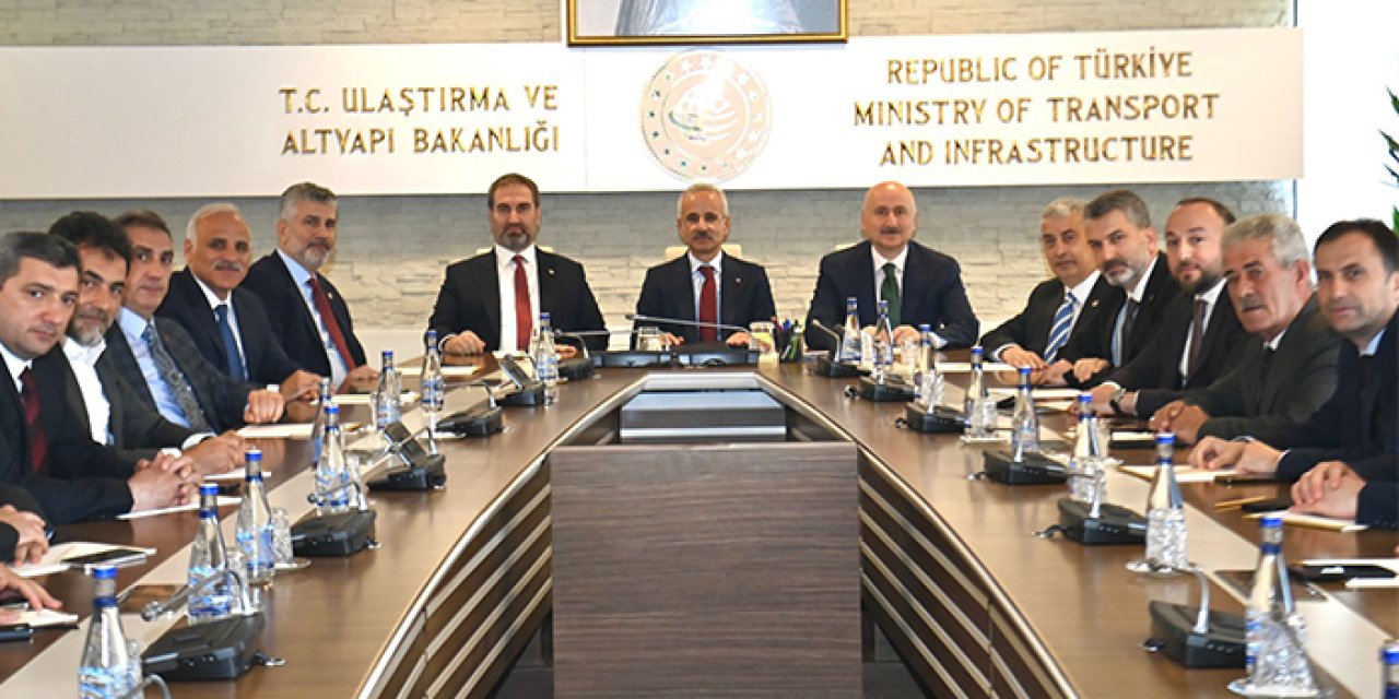 AK Parti Trabzon’dan Bakan Uraloğlu’na ziyaret