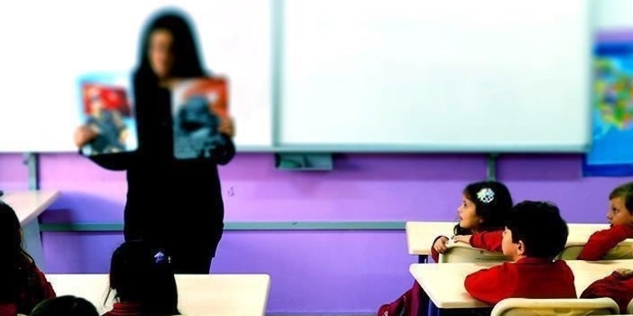 Öğretmenlere "zorunlu hizmet affı" müjdesi