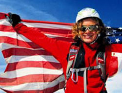 13 yaşında Everest'e tırmandı