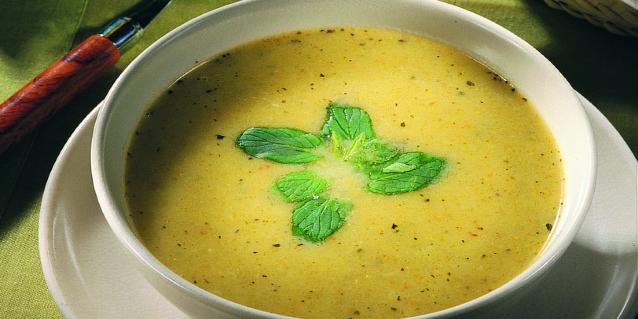 Kabak çorbası nasıl yapılır? Kabak çornbası tarifi