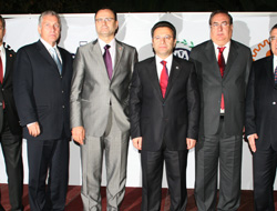 Trabzonlu Vali Aksoy'a vefa