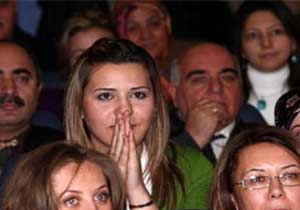 25 bin öğretmen adayını içeriyor