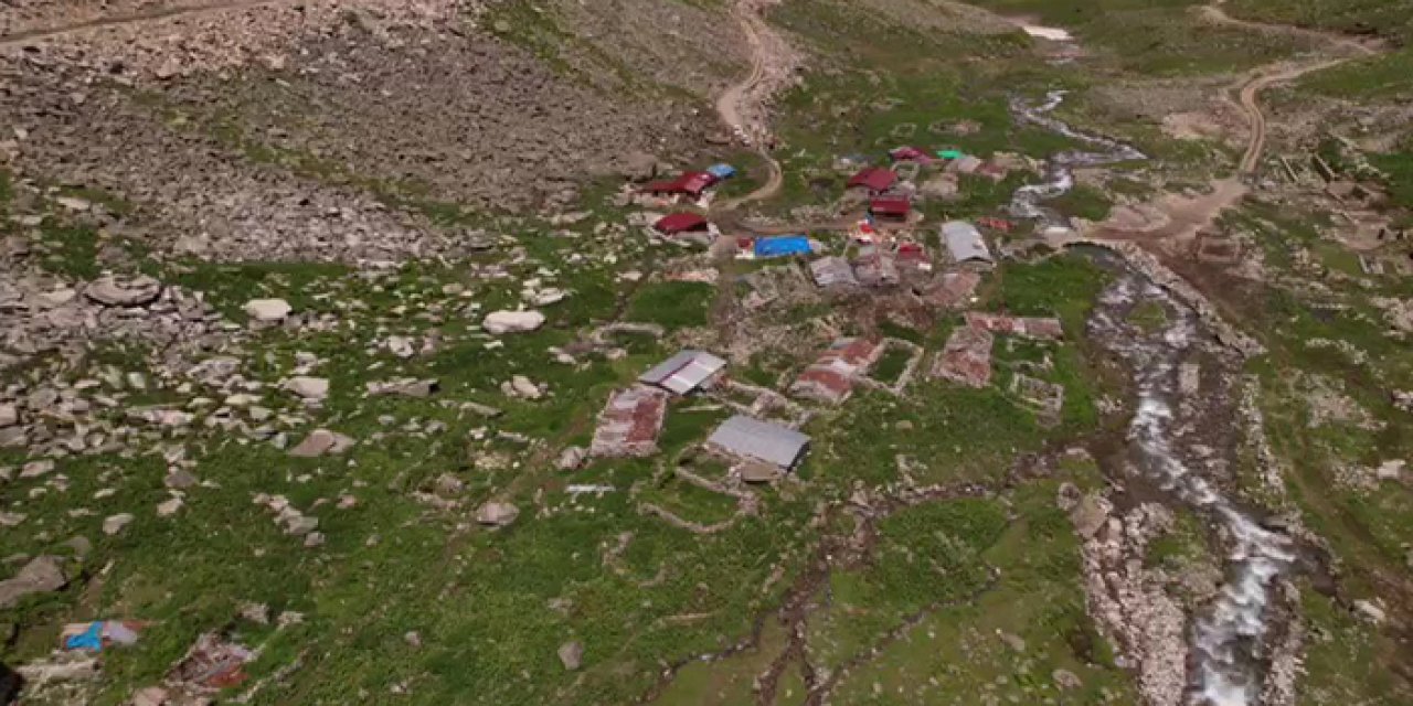 Rize'de yaylaya çıkan köylüler enkazla karşılaştı