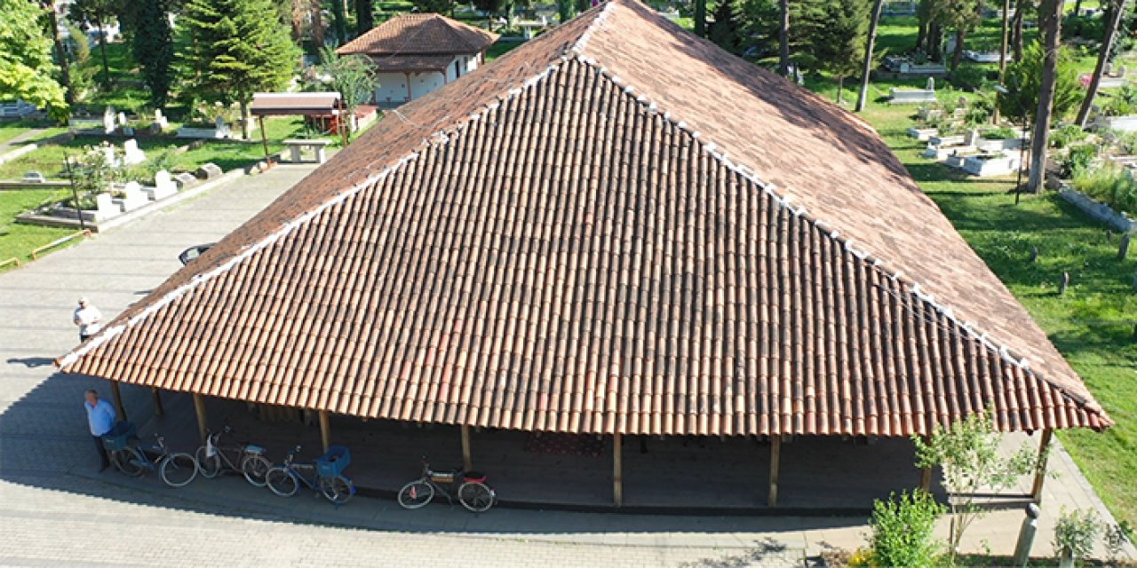 Samsun'da 850 yıllık cami restorasyon için gün sayıyor!