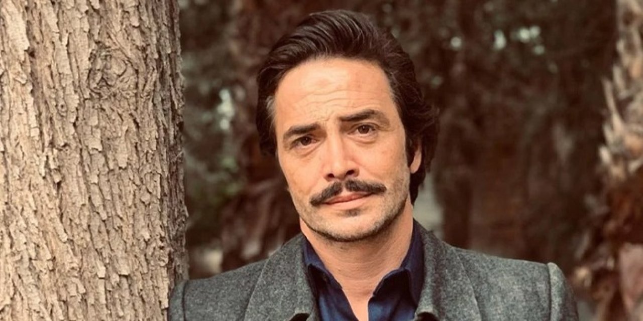 Ahmet Kural ile avukat sevgilisi Çağla Gizem Çelik'ten beklenen davetiye geldi!