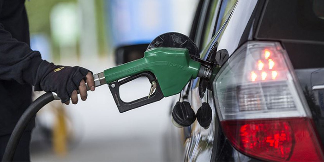 Benzine bu gece yarısı büyük zam! Trabzon’da litre fiyatı 28,71 TL olacak