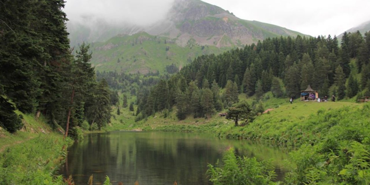 Artvin'de Sakin Şehir Şavşat'ın yeni gözdesi 'Balık Gölü'