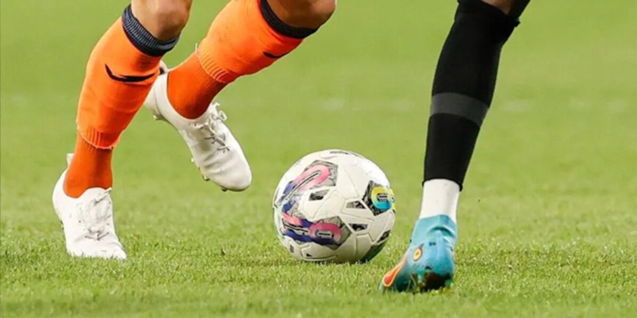 Yabancı futbolcuların bonservisleri ve maaşları kulüpleri zorluyor