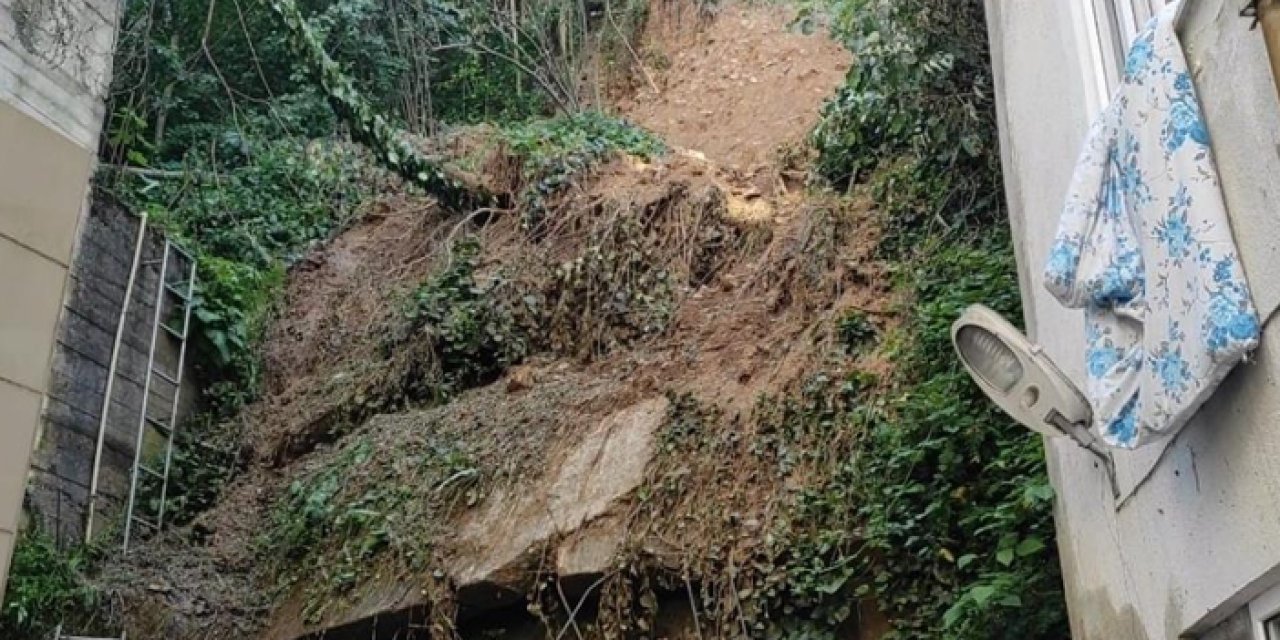 Giresun’da heyelan riski altındaki binalar boşaltılıyor