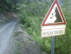 Maçka Zaferli Köyü tehlikede