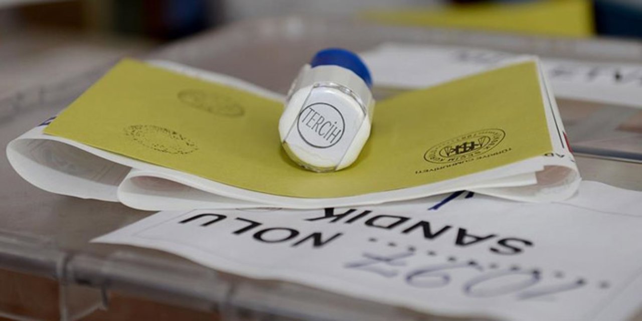 Yerel seçimler öncesi flaş gelişme! Bayburtlu eski bakan yeni parti kurdu!