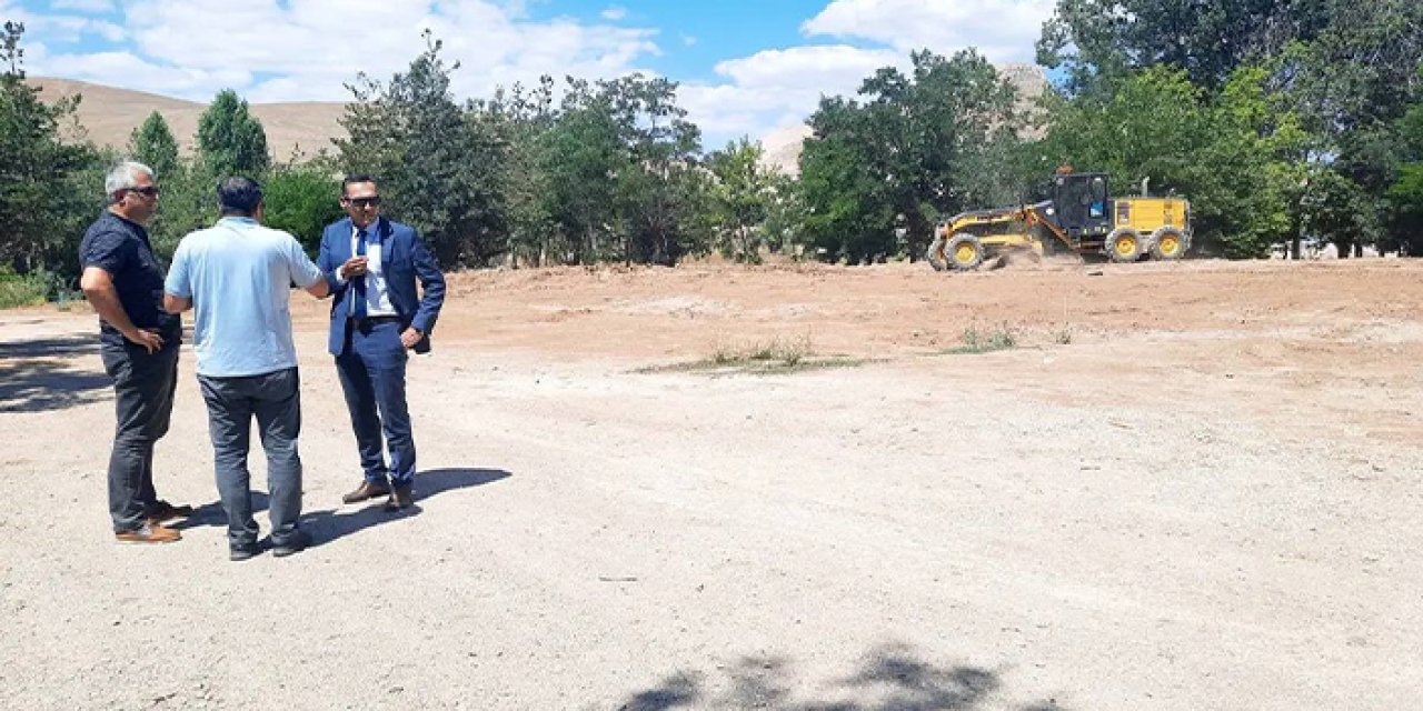 Okulların açılmalarına az kaldı! Bayburt'ta yeni eğitim öğretim yılı hazırlıkları sürüyor