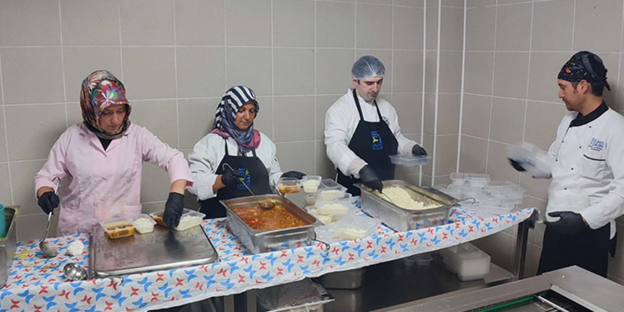 Ordu'da aşevi ihtiyaç sahiplerine hizmet veriyor