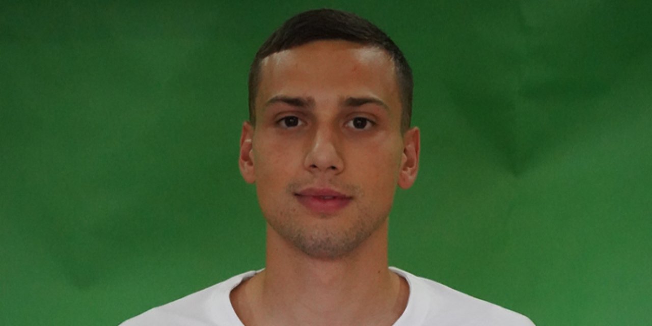 Rizespor resmen açıkladı! Bosna Hersekli milli futbolcu imzayı attı