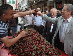 Abdüllatif Şener Giresun'da