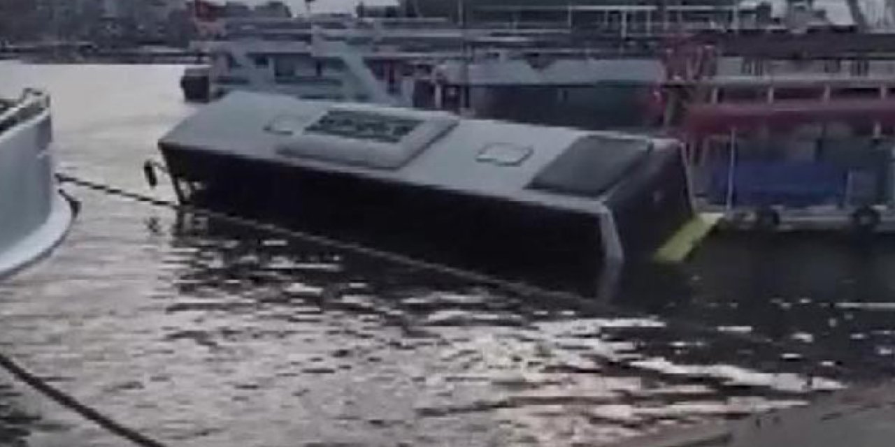 İETT otobüsü denize düştü