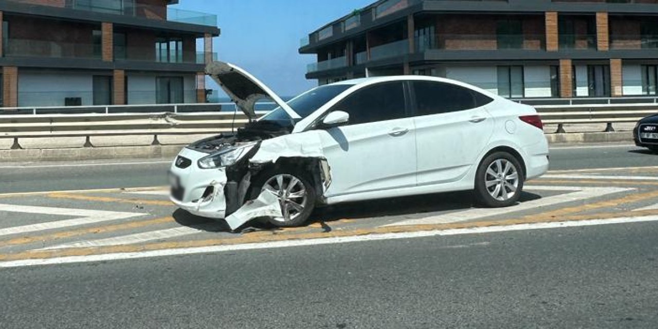 Trabzon'da otomobil kamyona çarptı! 1 yaralı