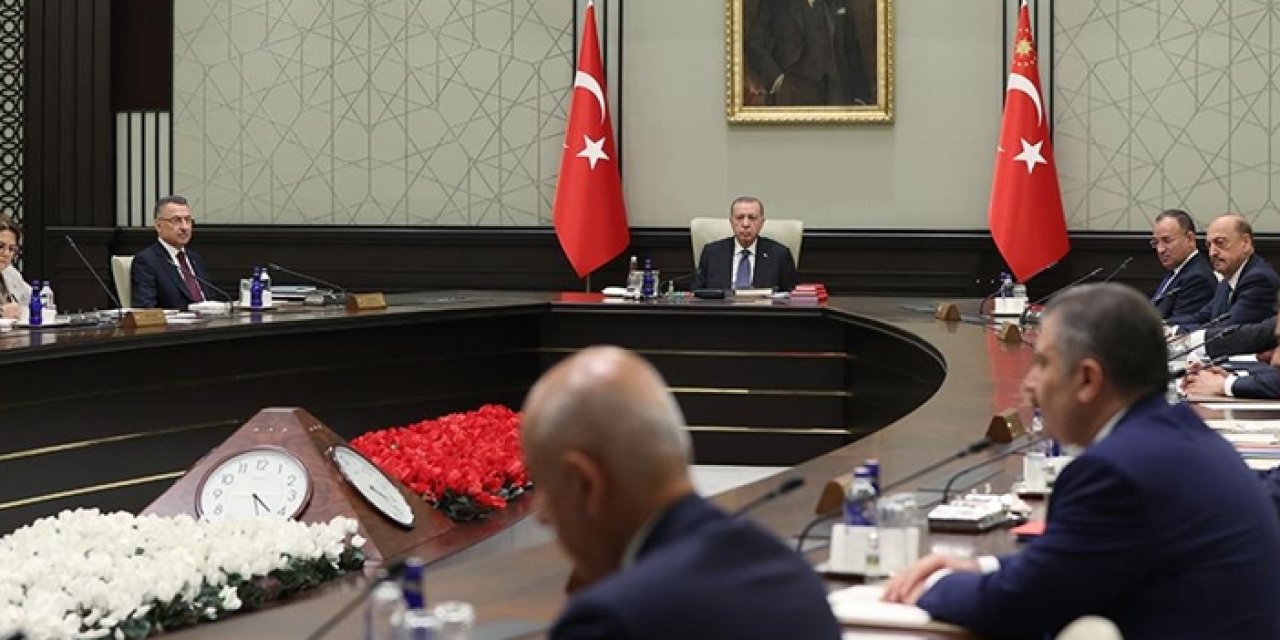 Gözler kabine toplantısında! Masada gençlerin beklediği seçim vaadi