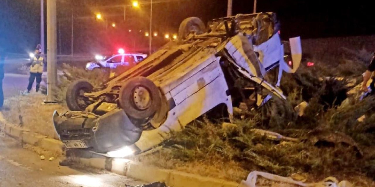 Samsun'da otomobil refüje çarparak takla attı! 4 yaralı