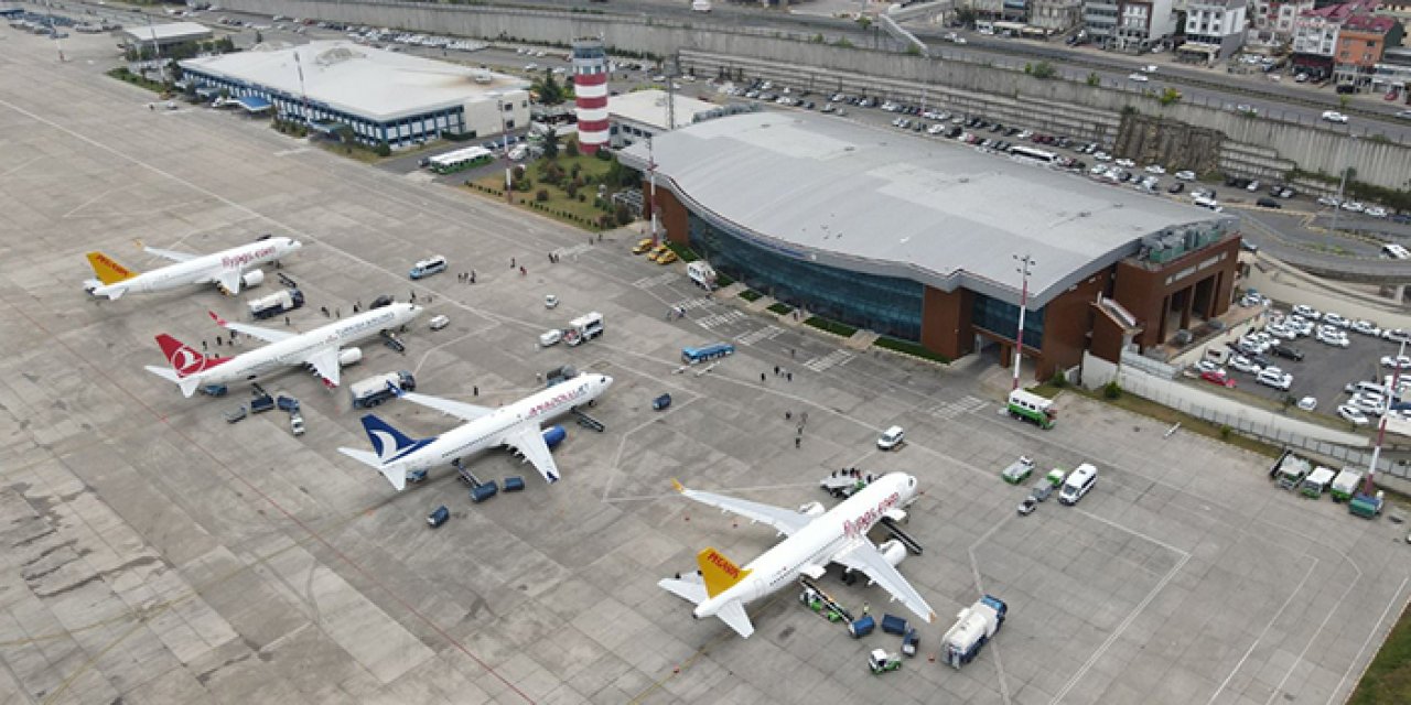 Trabzon Havalimanı'nın trafiği aktı! Bakan Uraloğlu'ndan yeni havalimanı açıklaması