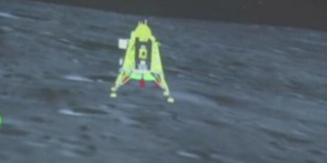 Hindistan Ay'a inen 4'üncü ülke oldu