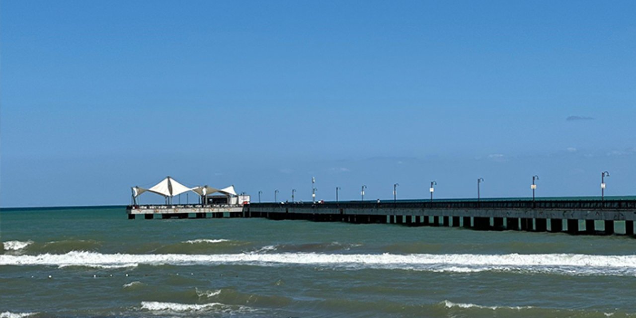 Samsun'da 3 kişi boğulma tehlikesi geçirdi