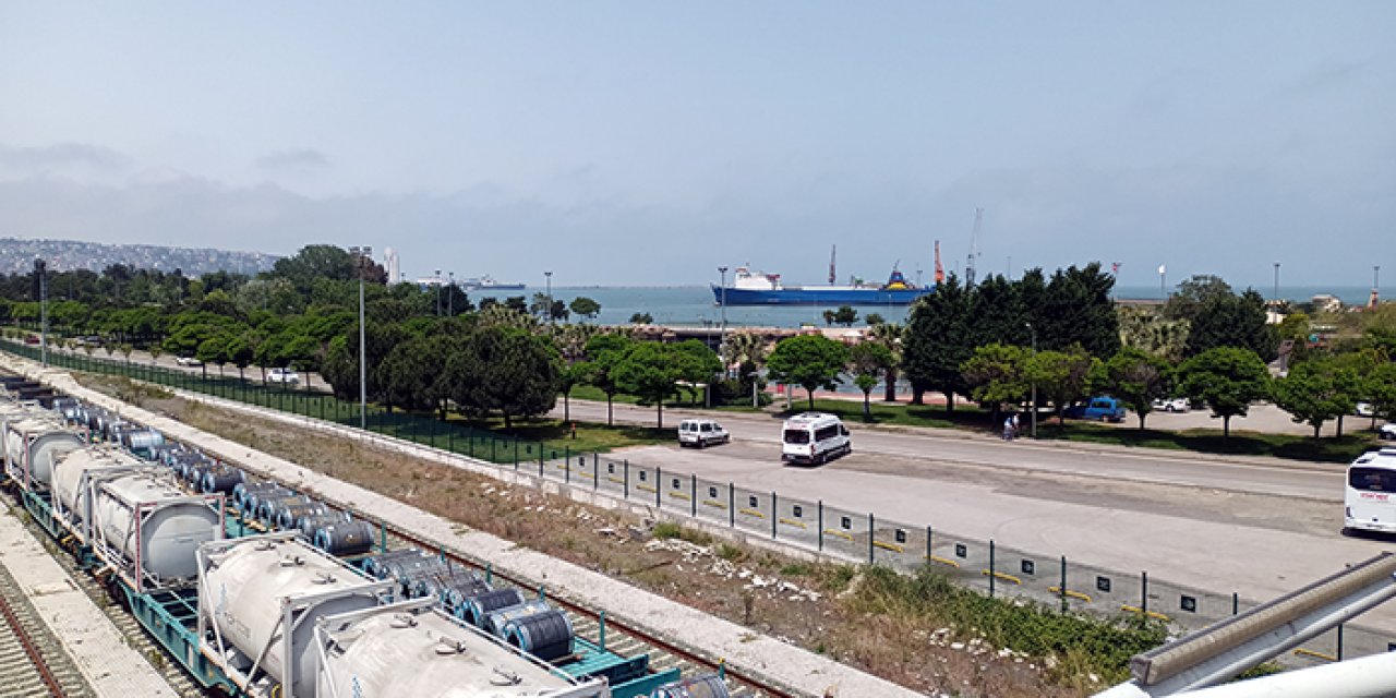 Samsun’da ihracat, ithalata fark attı