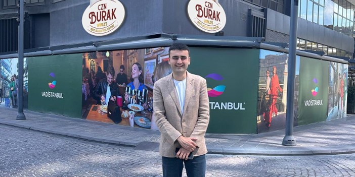 CZN Burak, rahatsızlığından dolayı hastaneye yattı!