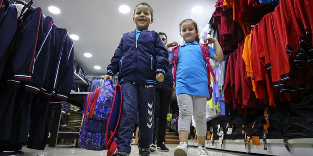 Okulların açılmasına sayılı günler! Trabzon’da okul formaları ne kadar?