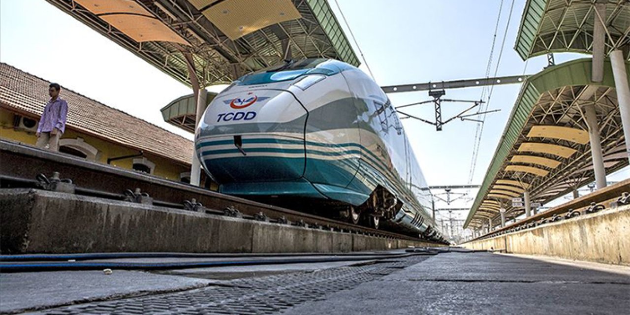 Bakan Uraloğlu'ndan Trabzon demiryolu açıklaması! "Çalışmaları başlatacağız"