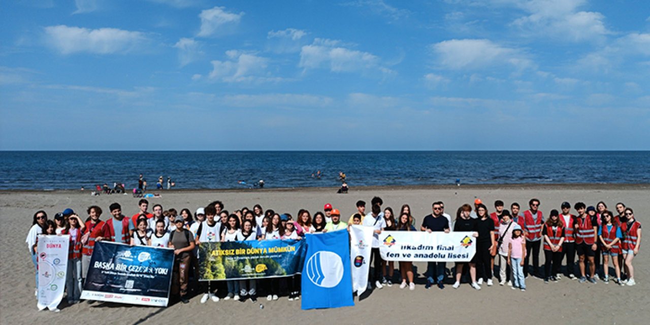 Samsun'da gönüllü olarak çöp topladılar