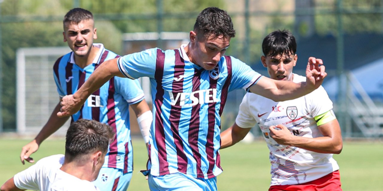 Trabzonspor'un gençleri Altınordu ile berabere kaldı