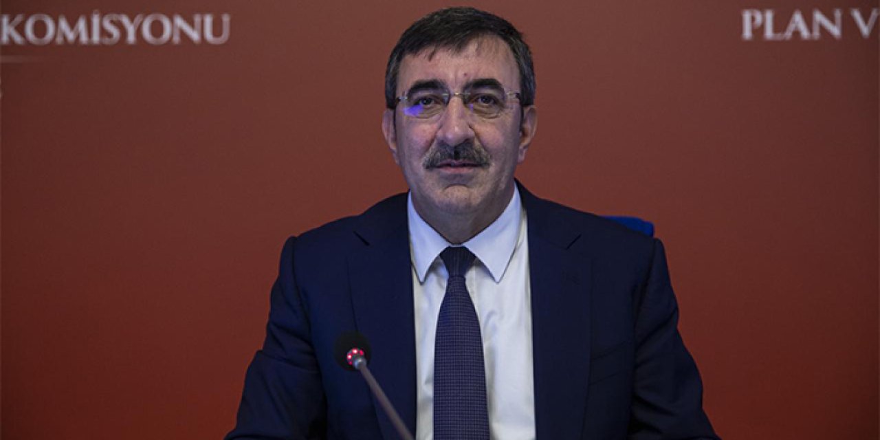 Cumhurbaşkanı Yardımcısı Yılmaz açıkladı! "Emekli maaşı düşük olanları destekleyici bir yaklaşımımız olacak"