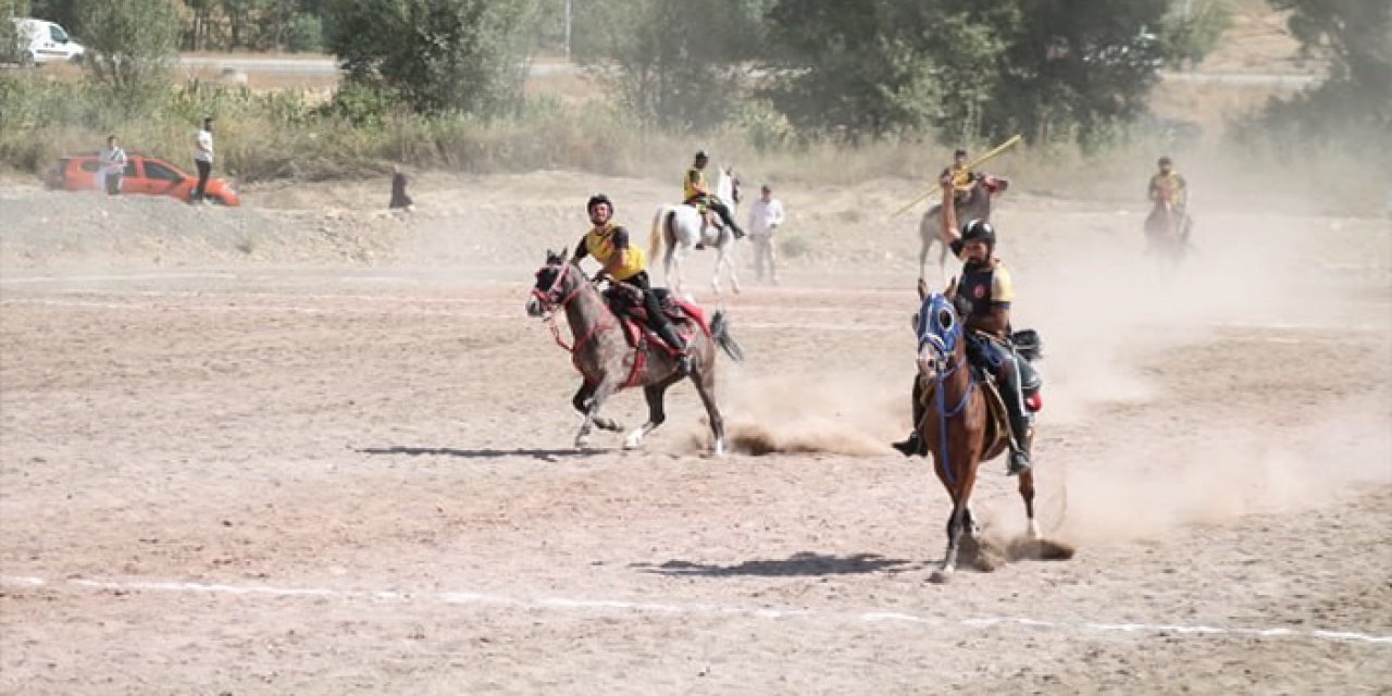 Türkiye Cirit Şampiyonası'nda Bayburt'a ikincilik
