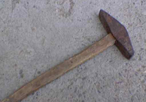 Türk büfelerine çirkin saldırı