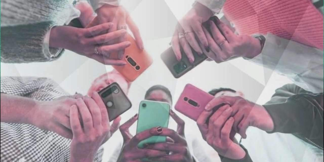 Cumhurbaşkanı Erdoğan'dan gençlere müjde! Telefon ve bilgisayar desteği