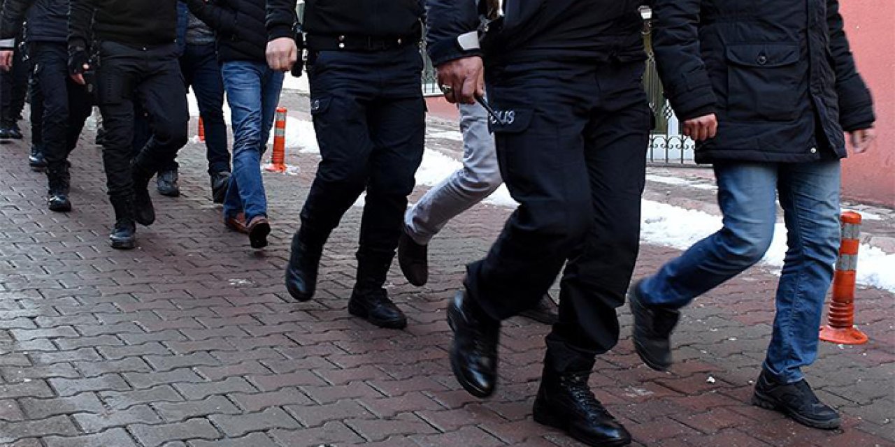 Rize'de FETÖ operasyonu! Gözaltına alındılar