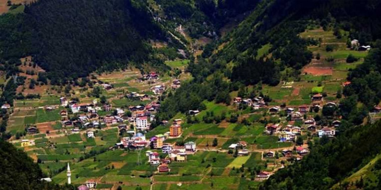 Trabzon'da deprem! Kandilli Şiddetini açıkladı