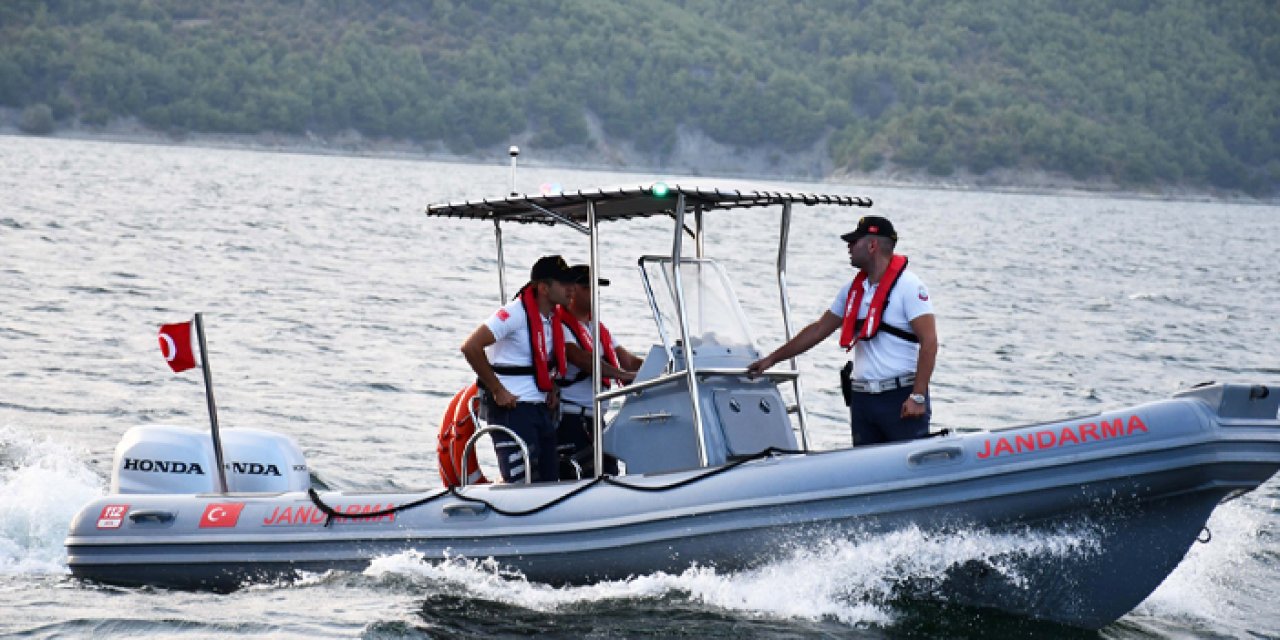 Samsun'da 18 bin metre kaçak ağ ele geçirildi