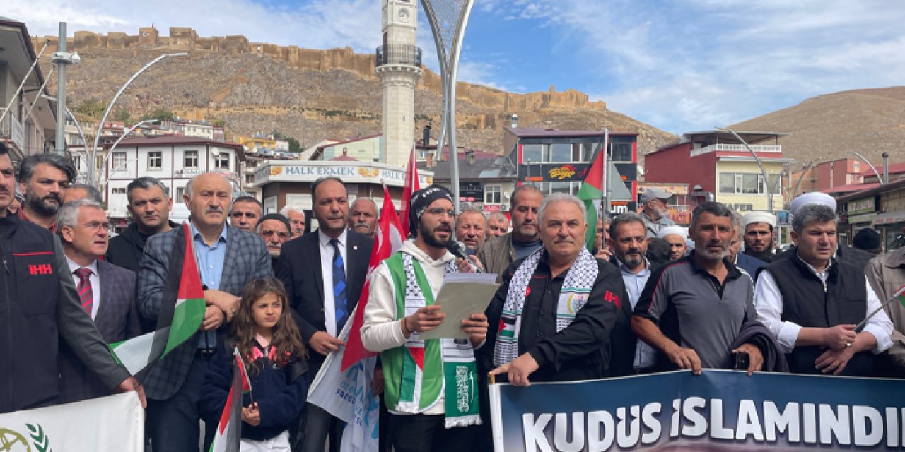 Bayburt'ta Filistin'e destek gösterisi!